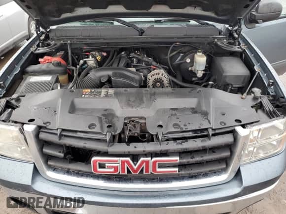 2008 GMC Sierra 1500 SLE2 z VIN 2GTEK190381323385, wystawiony jako Copart lot #87011254 z przebiegiem 240 912 mil mil oraz Czysty tytuł • Clean title. Historia ofert i sprzedaży dostępna na DreamBid. Obrazek 11.