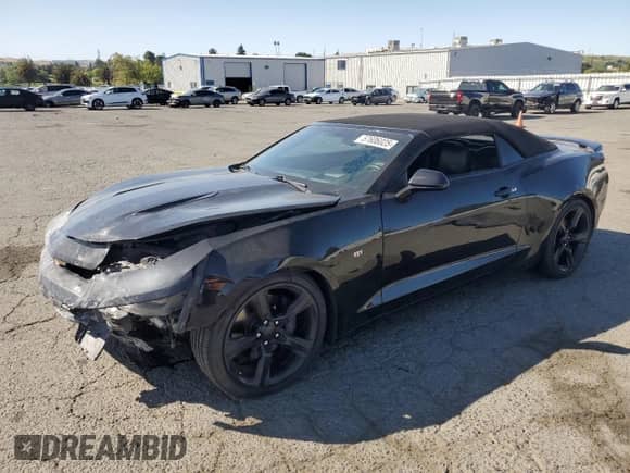 2018 Chevrolet Camaro 2SS z VIN 1G1FH3D73J0103533, wystawiony jako Copart lot #57606025 z przebiegiem 102 746 mil mil oraz Szkoda całkowita • Salvage title. Historia ofert i sprzedaży dostępna na DreamBid. Obrazek 1.