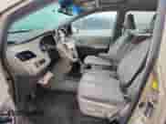 2011 Toyota Sienna XLE with VIN 5TDYK3DC6BS029912, listed as a Copart auction lot 80886585 with 220,028 mi miles and Salvage title. Bid and sale history available at DreamBid. Image 7.