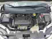 2013 Chevrolet Sonic LS z VIN 1G1JA6SH2D4189443, wystawiony jako Copart lot #56070635 z przebiegiem 133 250 mil mil oraz Szkoda całkowita • Salvage title. Historia ofert i sprzedaży dostępna na DreamBid. Obrazek 11.
