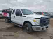 2013 Ford F-250 XL z VIN 1FT7X2A66DEB17793, wystawiony jako IAAI lot #41701126 z przebiegiem 157 445 mil mil oraz . Historia ofert i sprzedaży dostępna na DreamBid. Obrazek 1.