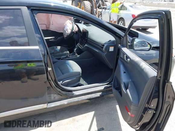 2022 Hyundai Ioniq SEL с VIN KMHC85LC6NU273206, выставлен на аукционе IAAI как лот 42862910 с пробегом 170 959 миль миль и . История ставок и продаж доступна на DreamBid. Изображение 5.