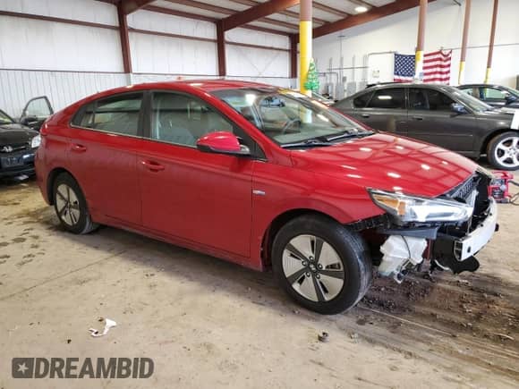 2019 Hyundai Ioniq Blue с VIN KMHC65LC2KU171578, выставлен на аукционе Copart как лот 49599784 с пробегом 121 055 миль миль и . История ставок и продаж доступна на DreamBid. Изображение 4.