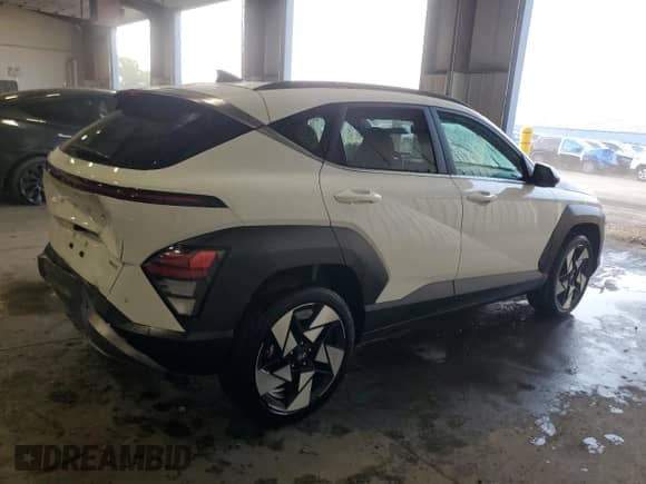 2024 Hyundai Kona Limited с VIN KM8HECA34RU064364, выставлен на аукционе Copart как лот 67810035 с пробегом 24 021 миль миль и Списание • Salvage title. История ставок и продаж доступна на DreamBid. Изображение 3.