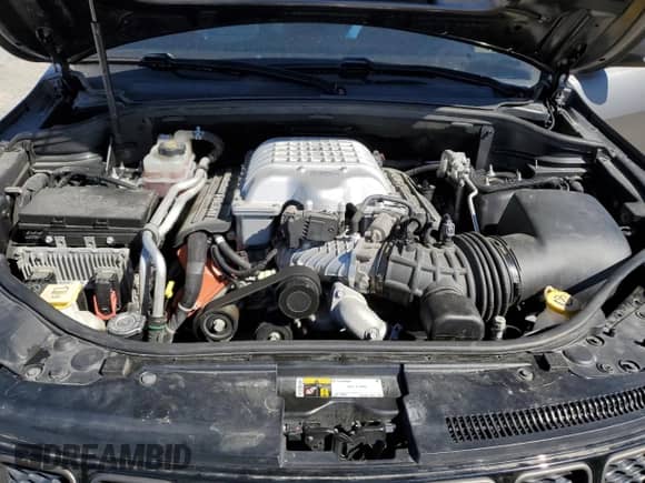 2018 Jeep Grand Cherokee Trackhawk z VIN 1C4RJFN99JC363038, wystawiony jako Copart lot #48384535 z przebiegiem 94 909 mil mil oraz Szkoda całkowita • Salvage title. Historia ofert i sprzedaży dostępna na DreamBid. Obrazek 12.