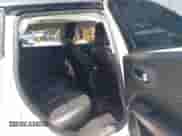 2019 Jeep Compass Altitude z VIN 3C4NJCBB0KT802623, wystawiony jako IAAI lot #42862871 z przebiegiem 108 565 mil mil oraz . Historia ofert i sprzedaży dostępna na DreamBid. Obrazek 8.