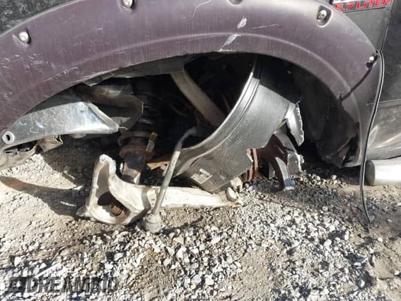 2017 Ram 1500 Big Horn z VIN 3C6RR7LT6HG688239, wystawiony jako IAAI lot #43434126 z przebiegiem 57 946 mil mil oraz . Historia ofert i sprzedaży dostępna na DreamBid. Obrazek 17.