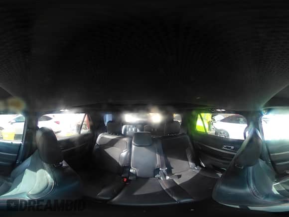 2018 Ford Explorer XLT with VIN 1FM5K7D88JGC63768, listed as a IAAI auction lot 43330014 with 97,045 mi miles and . Bid and sale history available at DreamBid. Image 20.