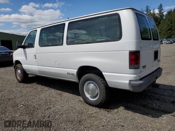 2004 Ford Econoline Cargo z VIN 1FTSE34LX4HB53489, wystawiony jako Copart lot #57730845 z przebiegiem 207 547 mil mil oraz Czysty tytuł • Clean title. Historia ofert i sprzedaży dostępna na DreamBid. Obrazek 2.