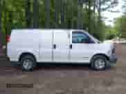 2006 Chevrolet Express Cargo z VIN 1GCGG25V661244491, wystawiony jako IAAI lot #42747829 z przebiegiem 222 890 mil mil oraz . Historia ofert i sprzedaży dostępna na DreamBid. Obrazek 13.