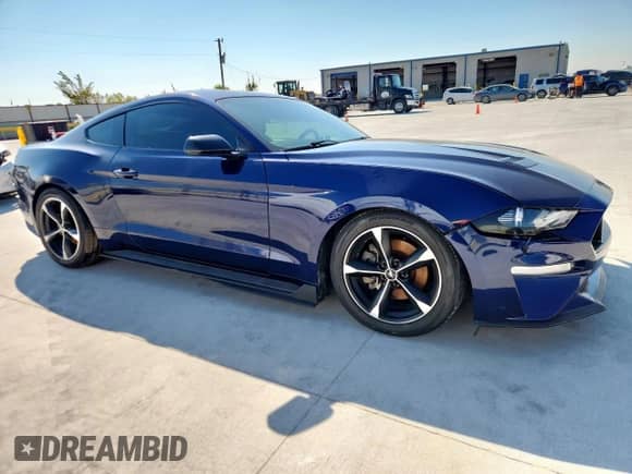 2018 Ford Mustang EcoBoost with VIN 1FA6P8TH1J5159481, listed as a Copart auction lot 81703915 with 107,750 mi miles and Salvage title. Bid and sale history available at DreamBid. Image 4.