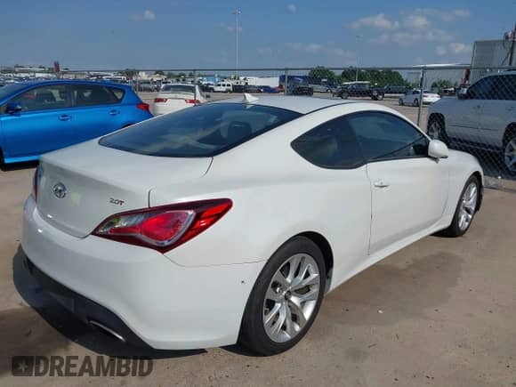 2013 Hyundai Genesis Coupe Premium с VIN KMHHT6KD8DU105294, выставлен на аукционе IAAI как лот 42408028 с пробегом 148 365 миль миль и . История ставок и продаж доступна на DreamBid. Изображение 4.