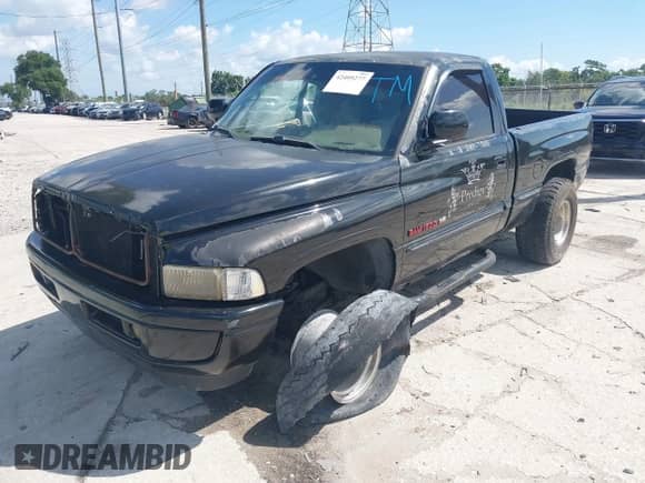 1998 Dodge 1500 with VIN 1B7HF16ZXWS574406, listed as a IAAI auction lot 42409277 with 168,959 mi miles and . Bid and sale history available at DreamBid. Image 2.