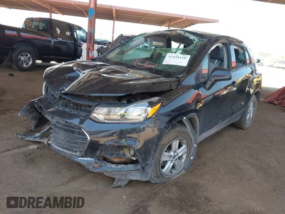 2020 Chevrolet Trax LS with VIN 3GNCJNSB1LL214659, listed as a IAAI auction lot 42428118 with 72,975 mi miles and . Bid and sale history available at DreamBid. Image 16.