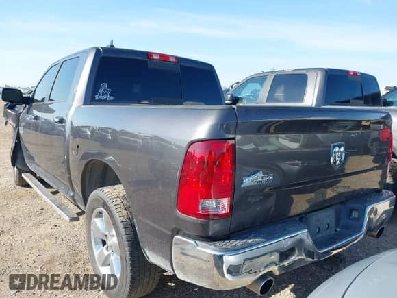 2015 Ram 1500 Outdoorsman with VIN 1C6RR6LT3FS676422, listed as a IAAI auction lot 43121616 with 136,613 mi miles and . Bid and sale history available at DreamBid. Image 3.