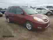 2006 Toyota Sienna XLE z VIN 5TDZA22C46S581435, wystawiony jako Copart lot #81224455 z przebiegiem 199 274 mil mil oraz Szkoda całkowita • Salvage title. Historia ofert i sprzedaży dostępna na DreamBid. Obrazek 4.