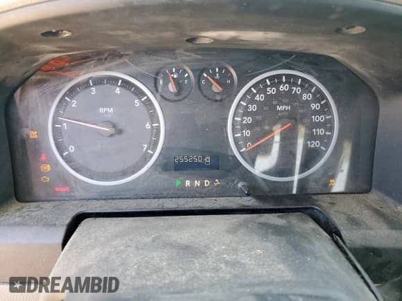 2009 Dodge 1500 SLT z VIN 1D3HB13T79S793394, wystawiony jako Copart lot #91104605 z przebiegiem 255 250 mil mil oraz Czysty tytuł • Clean title. Historia ofert i sprzedaży dostępna na DreamBid. Obrazek 9.