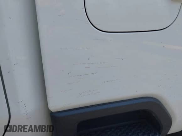 2020 Chevrolet Silverado 2500HD Work Truck z VIN 1GC1YLEYXLF190842, wystawiony jako IAAI lot #42192257 z przebiegiem 97 866 mil mil oraz . Historia ofert i sprzedaży dostępna na DreamBid. Obrazek 6.