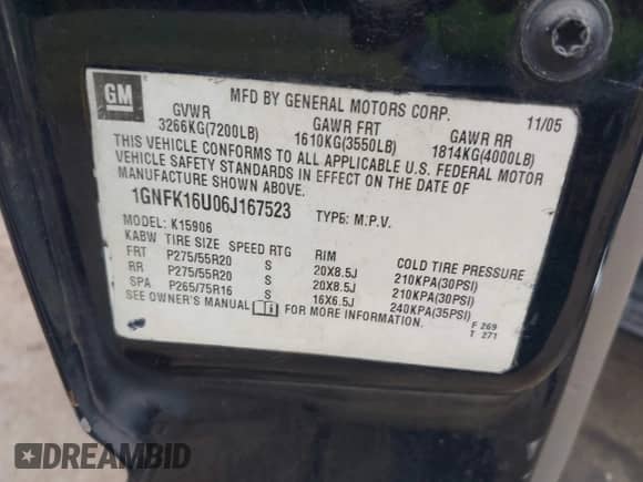 2006 Chevrolet Suburban LTZ z VIN 1GNFK16U06J167523, wystawiony jako IAAI lot #43343169 z przebiegiem 272 223 mil mil oraz . Historia ofert i sprzedaży dostępna na DreamBid. Obrazek 9.