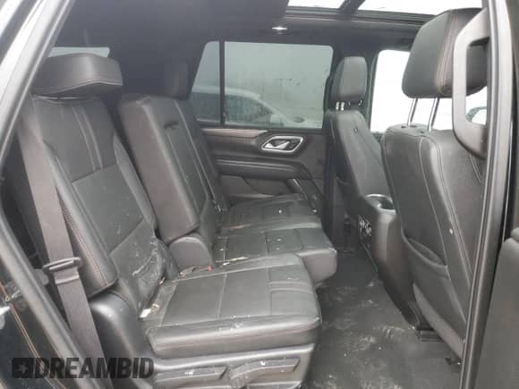 2021 Chevrolet Tahoe RST z VIN 1GNSCRKD5MR351189, wystawiony jako Copart lot #43082535 z przebiegiem 96 013 mil mil oraz Szkoda całkowita • Salvage title. Historia ofert i sprzedaży dostępna na DreamBid. Obrazek 11.