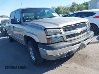 2003 Chevrolet Silverado 1500HD LS с VIN 1GCGK13U33F151624, выставлен на аукционе IAAI как лот 42387061 с пробегом 160 697 миль миль и . История ставок и продаж доступна на DreamBid. Изображение 1.