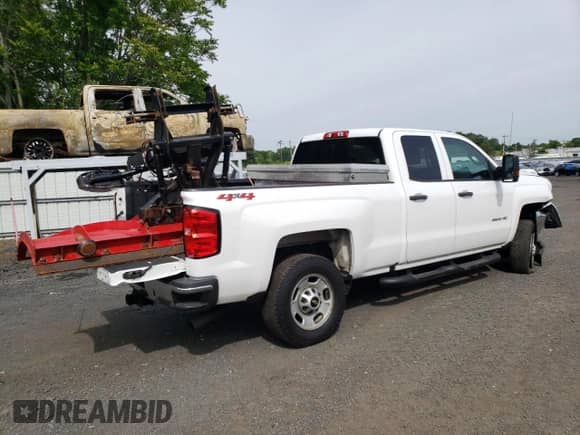 2019 Chevrolet Silverado 2500HD Work Truck с VIN 2GC2KREG5K1152456, выставлен на аукционе Copart как лот 57649075 с пробегом 173 326 миль миль и Списание • Salvage title. История ставок и продаж доступна на DreamBid. Изображение 3.