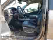 2021 Ford F-150 XL с VIN 1FTEW1C55MFC71026, выставлен на аукционе IAAI как лот 43030290 с пробегом 182 196 миль миль и . История ставок и продаж доступна на DreamBid. Изображение 5.