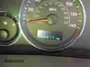 2007 Jeep Commander Sport с VIN 1J8HH48PX7C673318, выставлен на аукционе IAAI как лот 41585570 с пробегом 188 977 миль миль и . История ставок и продаж доступна на DreamBid. Изображение 7.