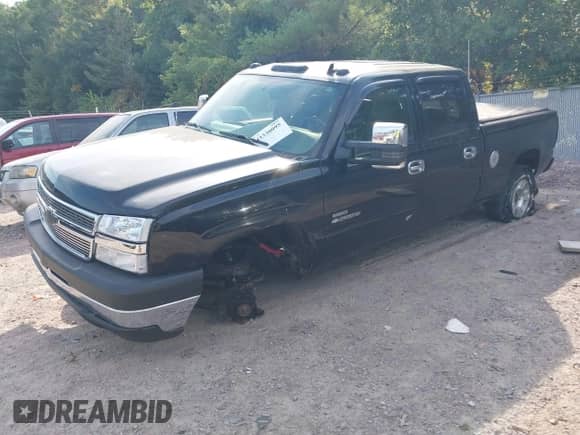 2006 Chevrolet Silverado 2500HD LT3 с VIN 1GCHK23D46F258809, выставлен на аукционе IAAI как лот 43330095 с пробегом 253 924 миль миль и . История ставок и продаж доступна на DreamBid. Изображение 2.