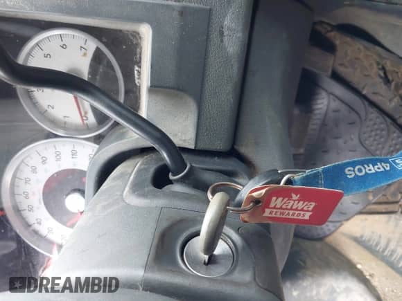 2005 Dodge Dakota SLT with VIN 1D7HW48K05S153798, listed as a IAAI auction lot 42899210 with 165,451 mi miles and . Bid and sale history available at DreamBid. Image 11.