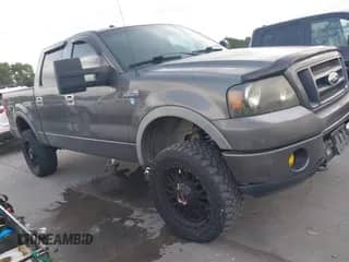 2008 Ford F-150 XLT с VIN 1FTPW14508FA83463, выставлен на аукционе IAAI как лот 42521438 с пробегом 277 220 миль миль и . История ставок и продаж доступна на DreamBid. Изображение 1.