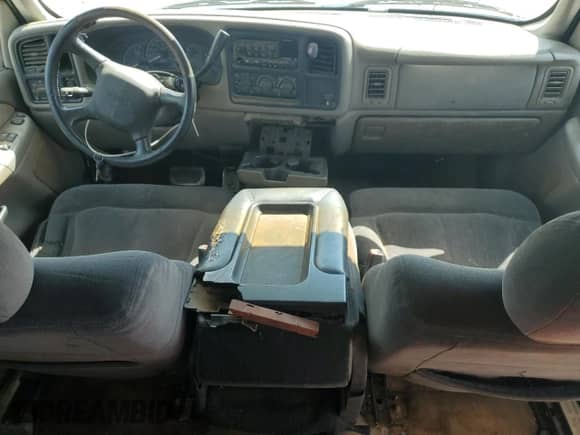1999 GMC Sierra 1500 SLE с VIN 1GTEC19T5XE530378, выставлен на аукционе Copart как лот 72692654 с пробегом 470 532 миль миль и Чистый • Clean title. История ставок и продаж доступна на DreamBid. Изображение 8.