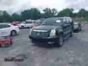 2014 Cadillac Escalade ESV Luxury с VIN 1GYS4HEF6ER199190, выставлен на аукционе IAAI как лот 42365693 с пробегом 144 875 миль миль и . История ставок и продаж доступна на DreamBid. Изображение 18.