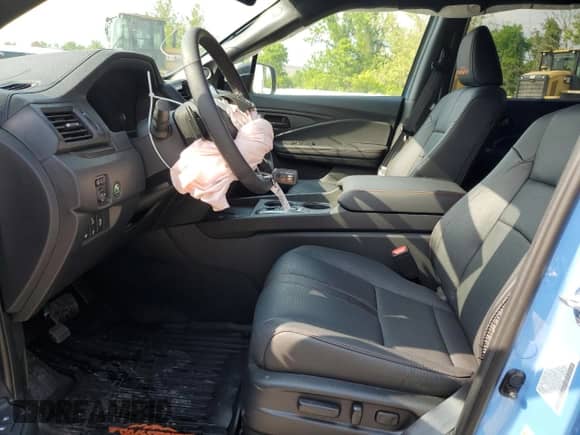 2025 Honda Passport TrailSport with VIN 5FNYF8H69SB001998, listed as a Copart auction lot 51595415 with 3,336 mi miles and Salvage title. Bid and sale history available at DreamBid. Image 7.