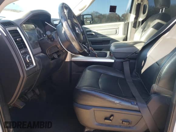 2016 Ram 1500 Big Horn z VIN 1C6RR7LM5GS115820, wystawiony jako Copart lot #44529045 z przebiegiem 160 603 mil mil oraz Szkoda całkowita • Salvage title. Historia ofert i sprzedaży dostępna na DreamBid. Obrazek 7.