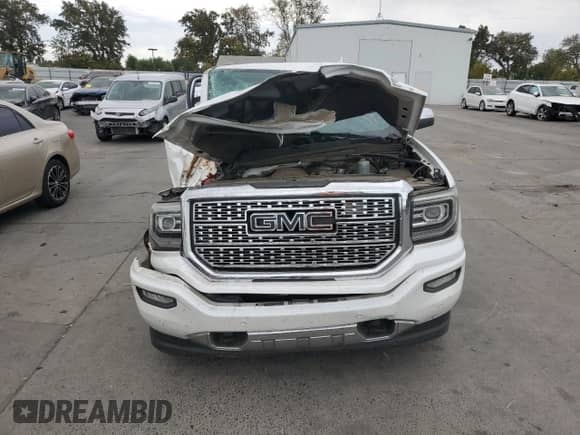2016 GMC Sierra 1500 Denali с VIN 3GTU2PEJ6GG166468, выставлен на аукционе Copart как лот 81740105 с пробегом 197 036 миль миль и Списание • Salvage title. История ставок и продаж доступна на DreamBid. Изображение 5.