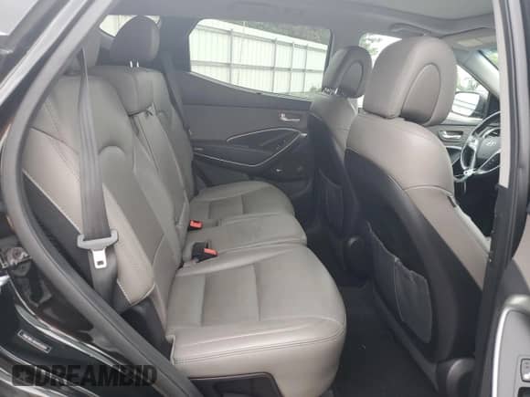 2017 Hyundai Santa Fe Ultimate с VIN 5NMZWDLA6HH052004, выставлен на аукционе Copart как лот 53926584 с пробегом 74 577 миль миль и Списание • Salvage title. История ставок и продаж доступна на DreamBid. Изображение 11.