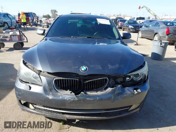 2010 BMW 5 Series 528i с VIN WBANU5C59AC128362, выставлен на аукционе IAAI как лот 42529264 с пробегом 181 616 миль миль и . История ставок и продаж доступна на DreamBid. Изображение 12.