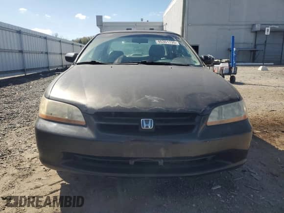 1998 Honda Accord EX with VIN 1HGCG1657WA030196, listed as a Copart auction lot 85301735 with 148,472 mi miles and Salvage title. Bid and sale history available at DreamBid. Image 5.