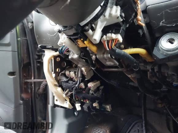 2003 Hyundai Santa Fe GLS with VIN KM8SC73D93U397434, listed as a IAAI auction lot 43545484 with 214,092 mi miles and . Bid and sale history available at DreamBid. Image 6.