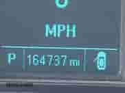 2014 Chevrolet Equinox LT z VIN 2GNFLCE31E6157709, wystawiony jako IAAI lot #42741498 z przebiegiem 164 737 mil mil oraz . Historia ofert i sprzedaży dostępna na DreamBid. Obrazek 15.