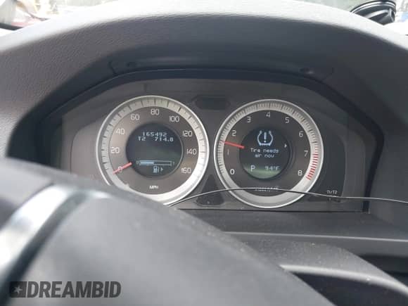 2012 Volvo S60 T5 с VIN YV1622FS9C2025121, выставлен на аукционе IAAI как лот 43027092 с пробегом 197 230 миль миль и . История ставок и продаж доступна на DreamBid. Изображение 7.