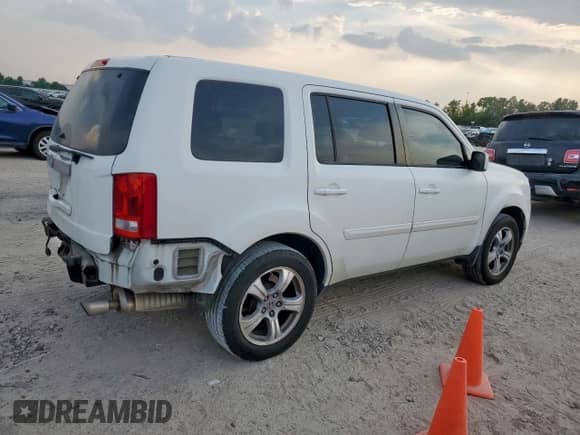 2014 Honda Pilot EX-L with VIN 5FNYF3H56EB001925, listed as a Copart auction lot 80243515 with 119,891 mi miles and Salvage title. Bid and sale history available at DreamBid. Image 3.