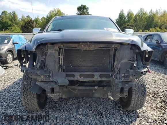 2016 Ram 1500 Laramie z VIN 1C6RR7NT7GS364799, wystawiony jako Copart lot #80443165 z przebiegiem 182 808 mil mil oraz Szkoda całkowita • Salvage title. Historia ofert i sprzedaży dostępna na DreamBid. Obrazek 5.