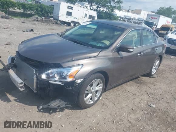 2015 Nissan Altima SL с VIN 1N4AL3APXFN405003, выставлен на аукционе IAAI как лот 42755315 с пробегом 52 089 миль миль и . История ставок и продаж доступна на DreamBid. Изображение 17.