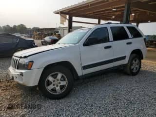2005 Jeep Grand Cherokee Laredo with VIN 1J4HS48N05C537651, listed as a Copart auction lot 59194845 with 211,812 mi miles and Salvage title. Bid and sale history available at DreamBid. Image 1.