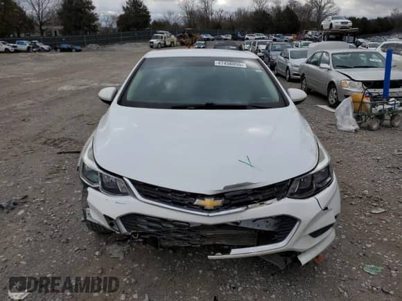 2018 Chevrolet Cruze LS с VIN 1G1BB5SM2J7211010, выставлен на аукционе Copart как лот 47456055 с пробегом 83 325 миль миль и Списание • Salvage title. История ставок и продаж доступна на DreamBid. Изображение 5.