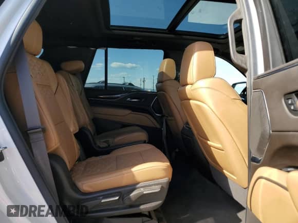 2022 Cadillac Escalade Premium Luxury с VIN 1GYS4BKL6NR153415, выставлен на аукционе Copart как лот 52036525 с пробегом 70 148 миль миль и Списание • Salvage title. История ставок и продаж доступна на DreamBid. Изображение 11.