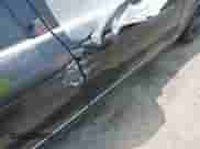 2008 Mercedes-Benz C 300 Sport z VIN WDDGF81X88F172542, wystawiony jako IAAI lot #42471720 z przebiegiem 141 392 mil mil oraz . Historia ofert i sprzedaży dostępna na DreamBid. Obrazek 13.