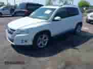 2011 Volkswagen Tiguan S with VIN WVGAV7AX5BW549683, listed as a IAAI auction lot 42131622 with 121,306 mi miles and . Bid and sale history available at DreamBid. Image 2.